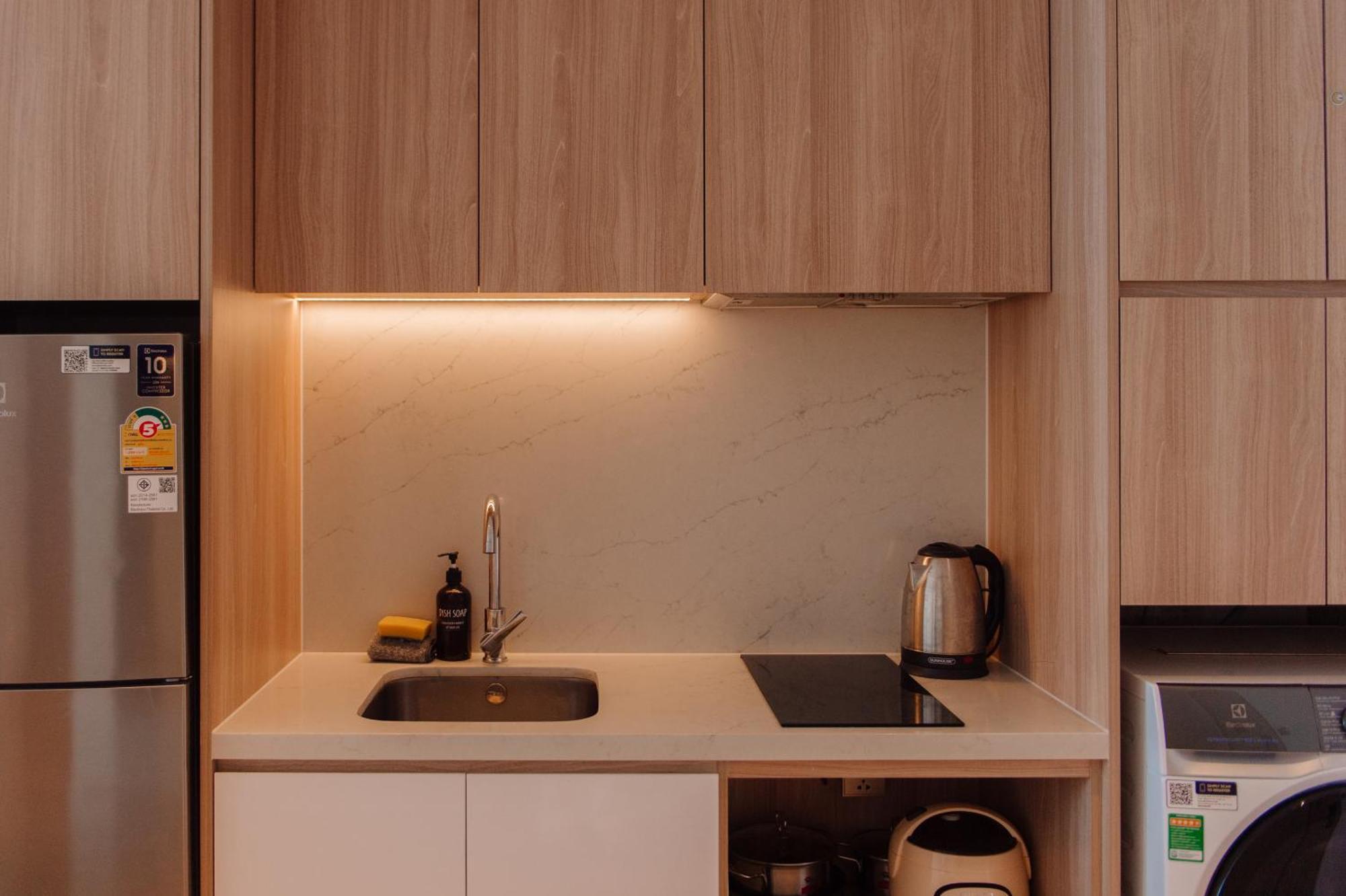A La Carte Ha Long Apartment By The Beach Buitenkant foto
